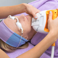 Laden Sie das Bild in den Galerie-Viewer, Gutschein Kosmetikbehandlung - Schweitzer Onlineshop